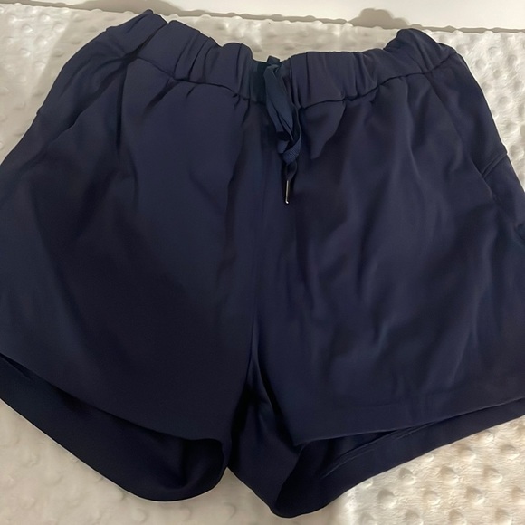 Amazon Essentials Athletic Shorts Navy Lightweight Elastic Waist - Picture 1 of 2